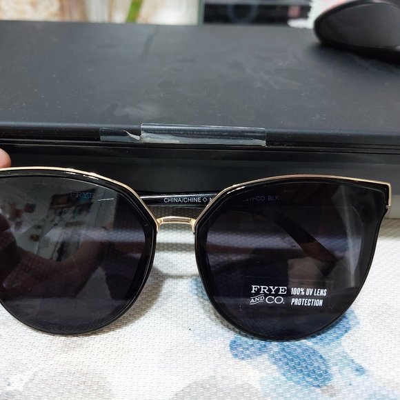 FRYE AND CO. Women’s Black & Gold Sunglasses Stylish Trendy Chic Cat 3 NS1022 main image 4